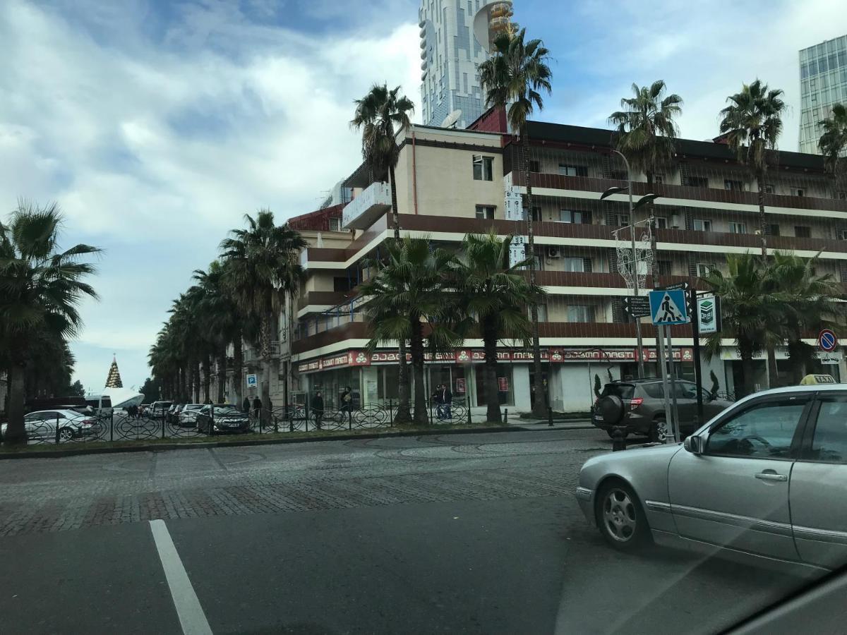 Casa Neptun In Old Batumi Apartman Kültér fotó